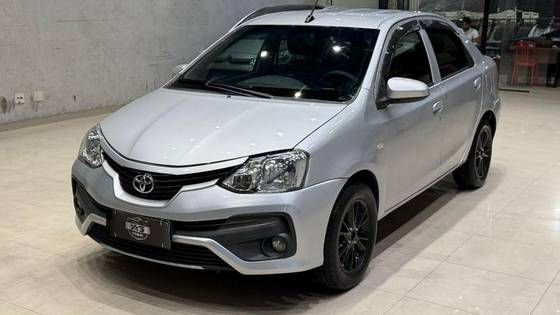TOYOTA ETIOS 1.5 X SEDAN 16V FLEX 4P MANUAL